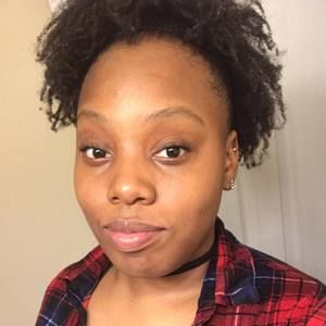 Meet your Posher, Ieisha